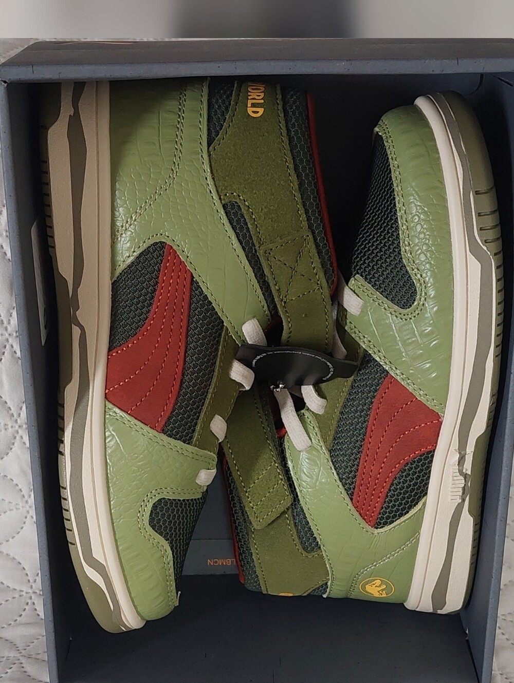 PUMA Kids Green and Red Low-Top Sneakers. Jurassic World. - Picture 10 of 11